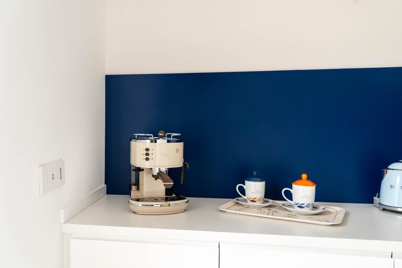 Donna Giacinta Blu Luxury Flat Apartment Bari Exterior photo