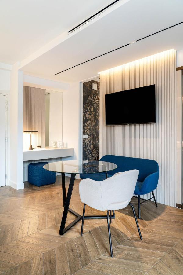 Donna Giacinta Blu Luxury Flat Apartment Bari Exterior photo